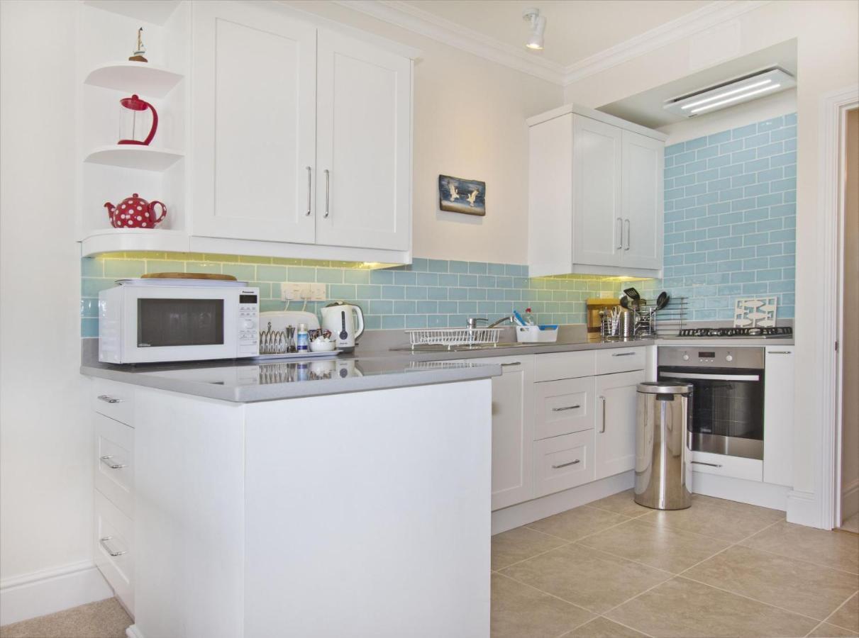 Beautiful Aberdovey Seafront Apartment 2 Aberdyfi Dış mekan fotoğraf